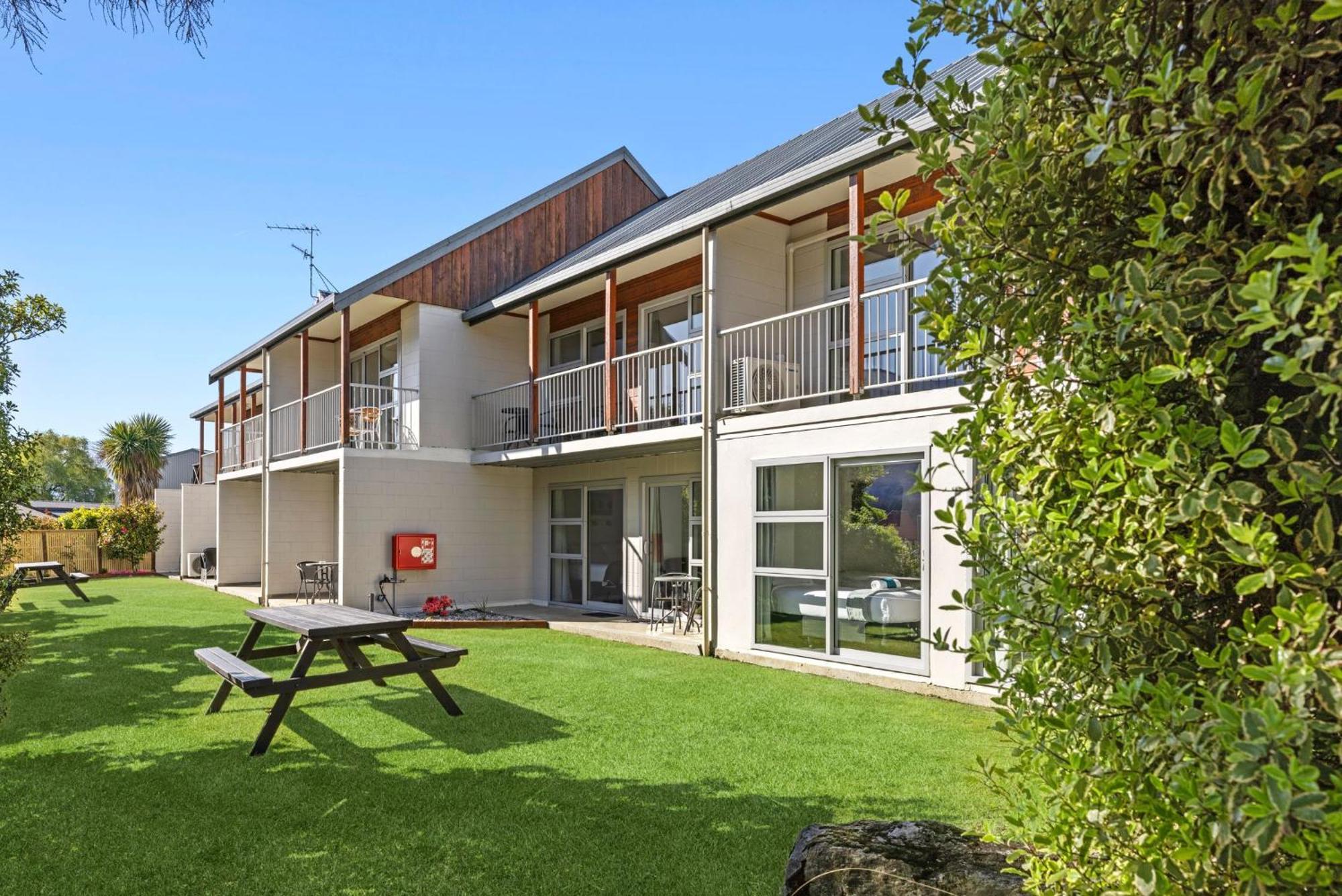 Asure Brookvale Motel Wanaka Exterior foto